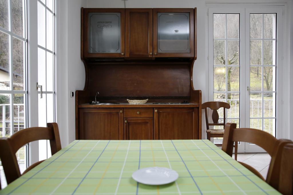 Residence Antico Crotto Porlezza Ruang foto