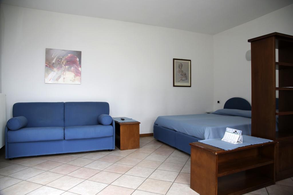 Residence Antico Crotto Porlezza Ruang foto