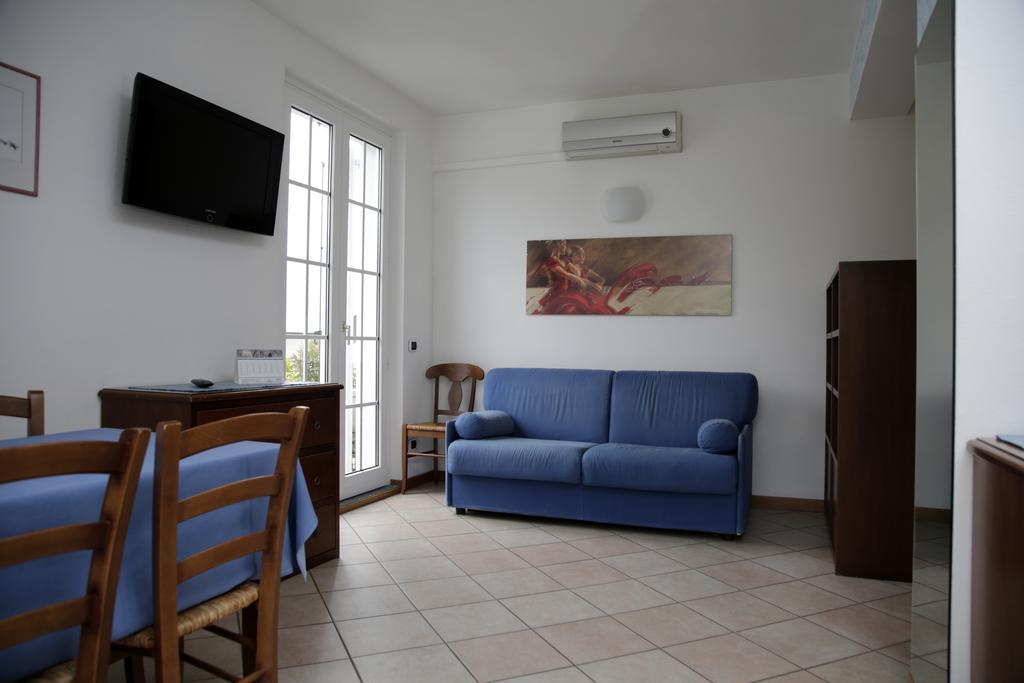 Residence Antico Crotto Porlezza Ruang foto